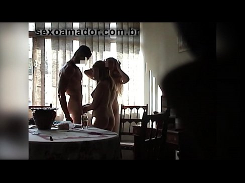 ❤️ Ħbieb sesswali jistiednu raġel ġgant u threesome miegħu ️ Sluts f'mt.pornofilmtv.ru ❤