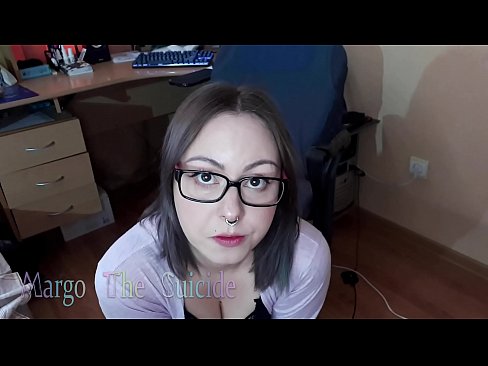 ❤️ Girl Sexy bi Nuċċali Sucks Dildo Profondament fuq il-Kamera ️ Sluts f'mt.pornofilmtv.ru ❤